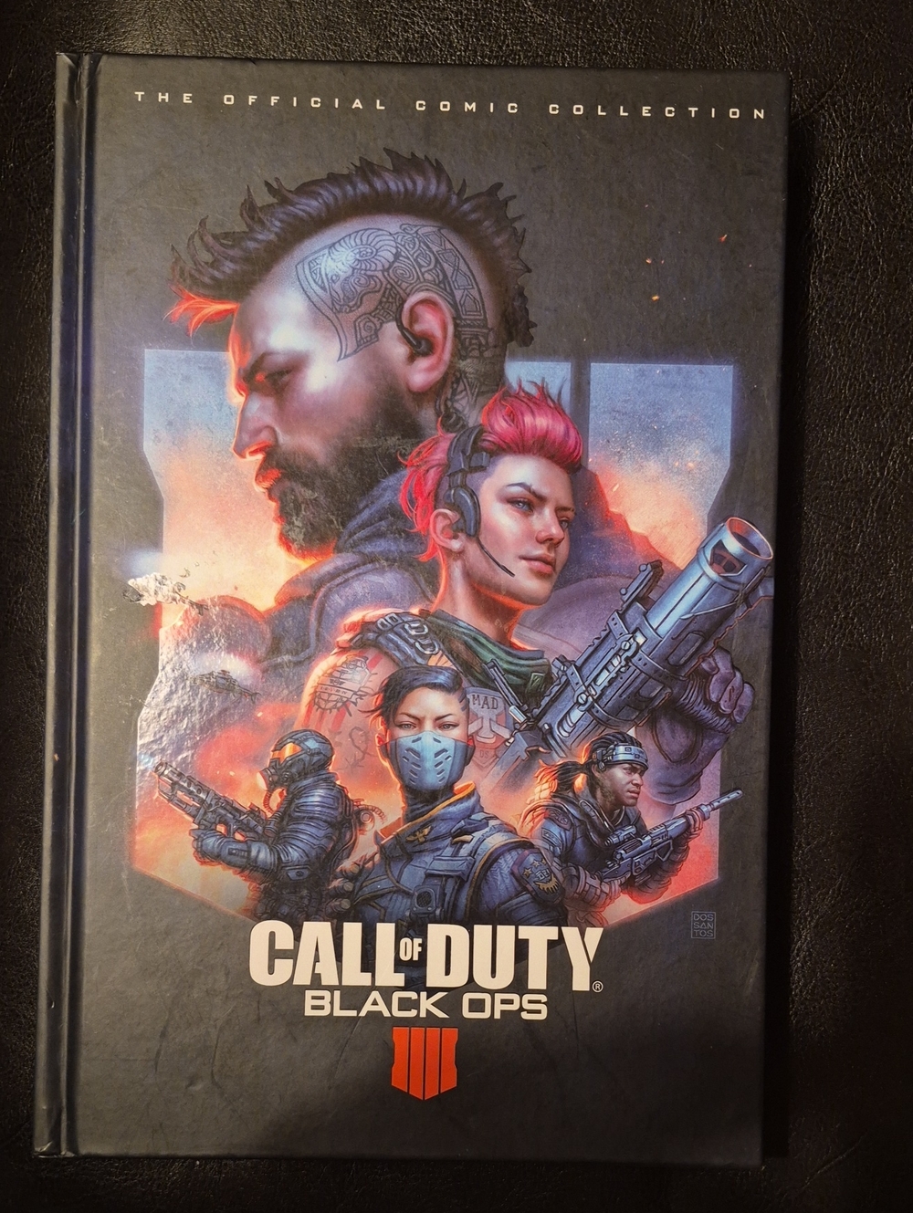 Call of Duty: Black Ops - Official Comic Collection (Black Cover)